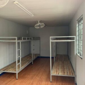 Bên trong container 40ft làm nhà ở cho công nhân
